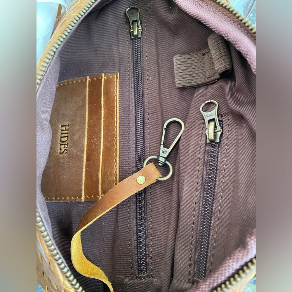 NWT HIDES Nexus Handcrafted Woven Leather Crossbody Belt Bag Fanny Pack Cognac - Picture 11 of 16